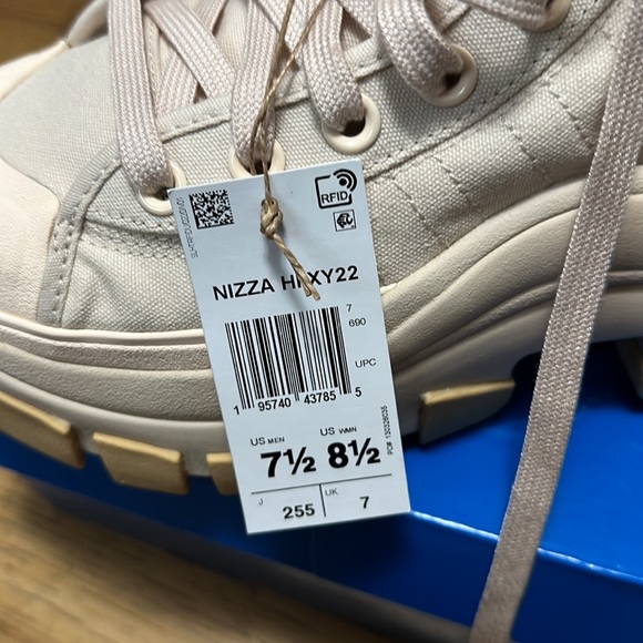 UPC - Picture 3 of 3